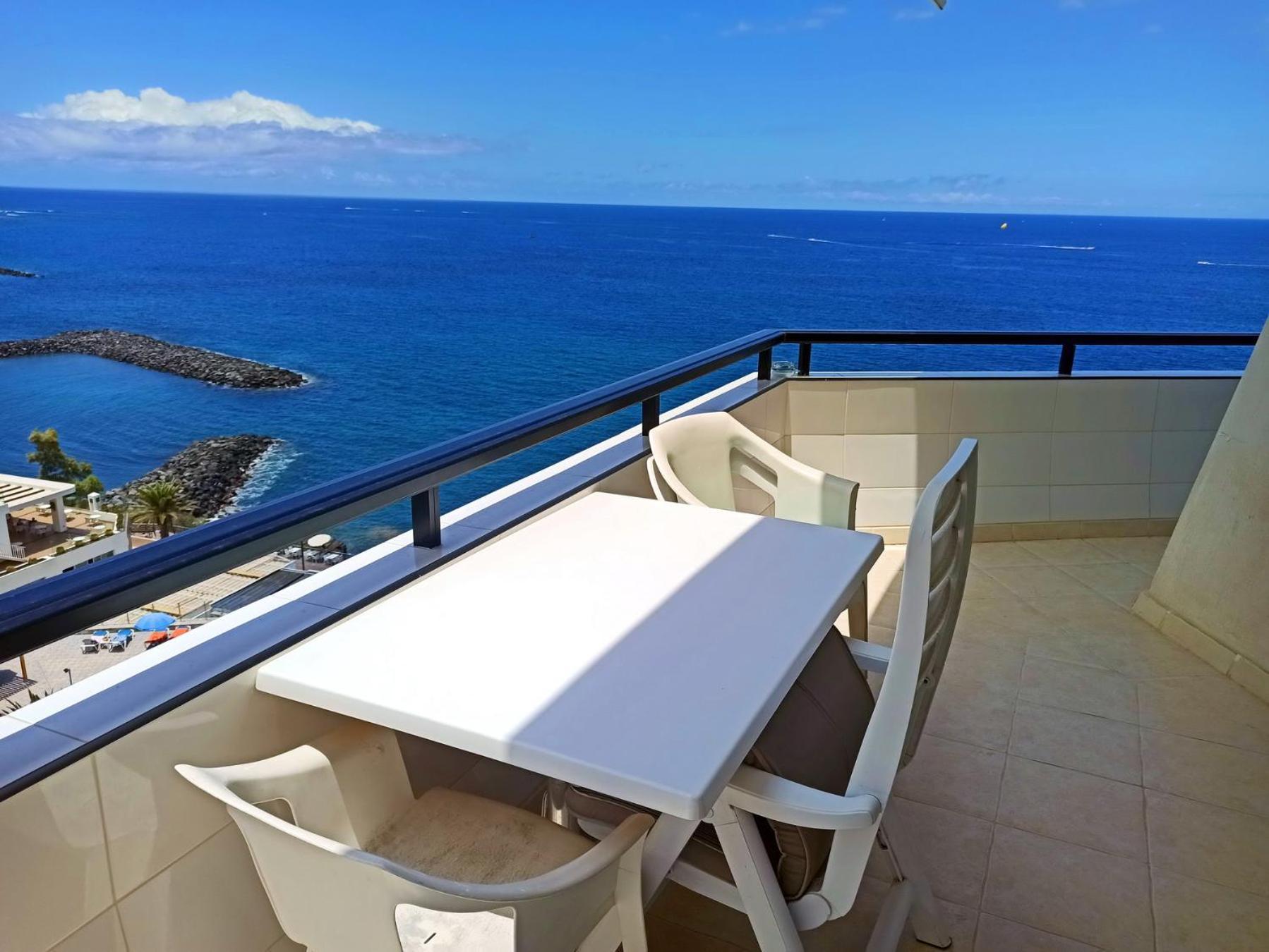 Cozy Apartment In The Center Of Costa Adeje On The 1St Coastline Esterno foto
