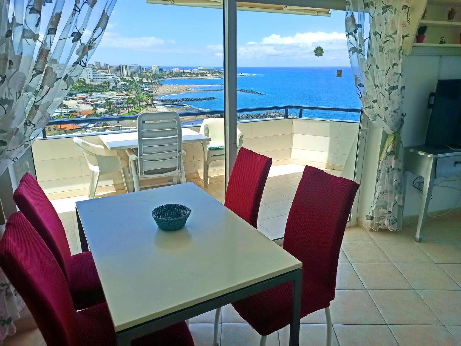 Cozy Apartment In The Center Of Costa Adeje On The 1St Coastline Esterno foto